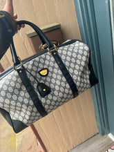 Load image into Gallery viewer, Gucci vintage travel bag
