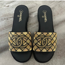 Load image into Gallery viewer, Chanel  sandals size 41.5.
